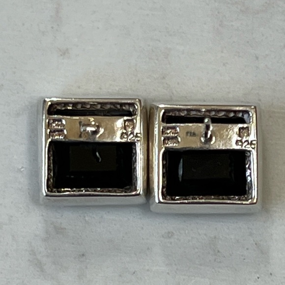Vintage Sterling Silver Black Onyx Earrings - Picture 5 of 5
